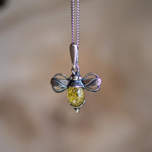 Bumble Bee Necklace in Silver and Amber - Henryka