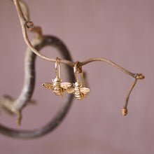 Load image into Gallery viewer, Honey bee drop earrings in silver - Henryka
