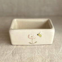 Load image into Gallery viewer, Hogben Pottery Soap Dish
