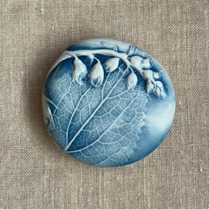 Porcelain textured pebble - Clare Mahoney Ceramics