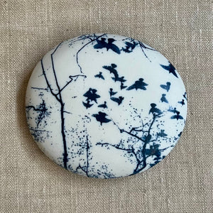 Porcelain pebble - Clare Mahoney Ceramics