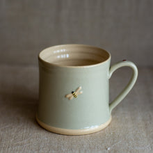 Load image into Gallery viewer, Hogben Pottery Mug - Bee and Ladybird

