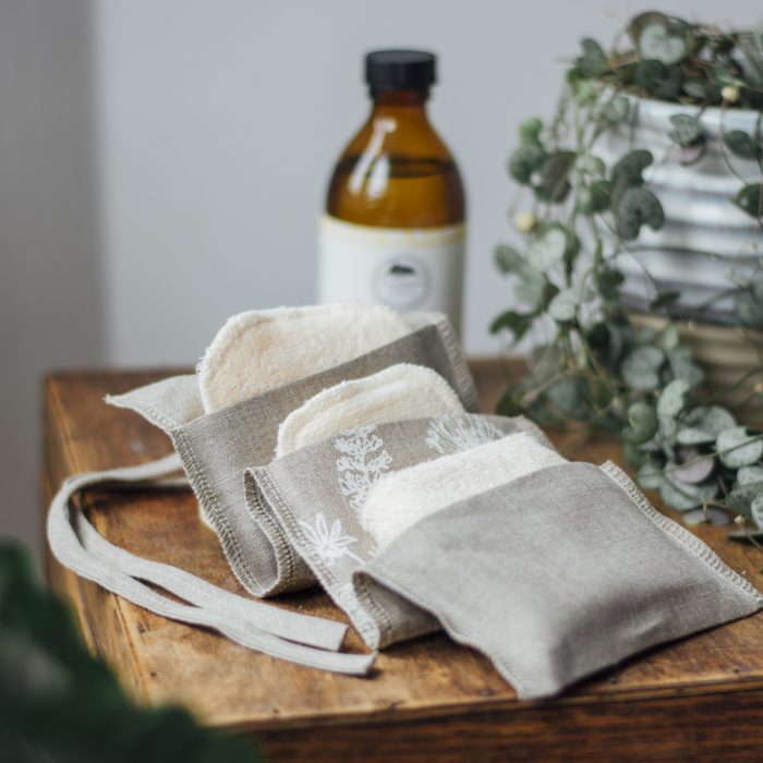 Reusable Bamboo Face Wipes - Helen Round